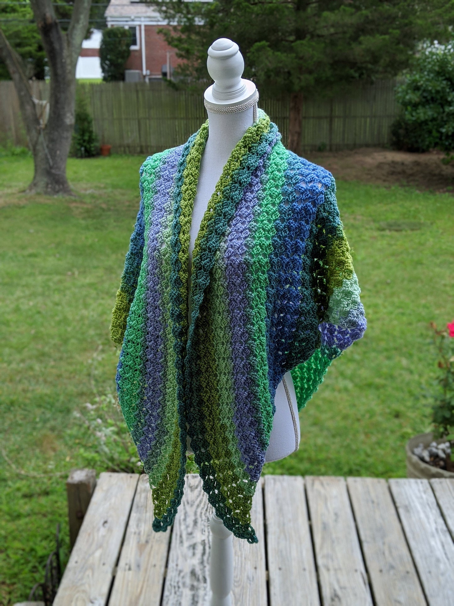 Crochet Summertime Shawl, Starlette Shawl, Springtime Shawl