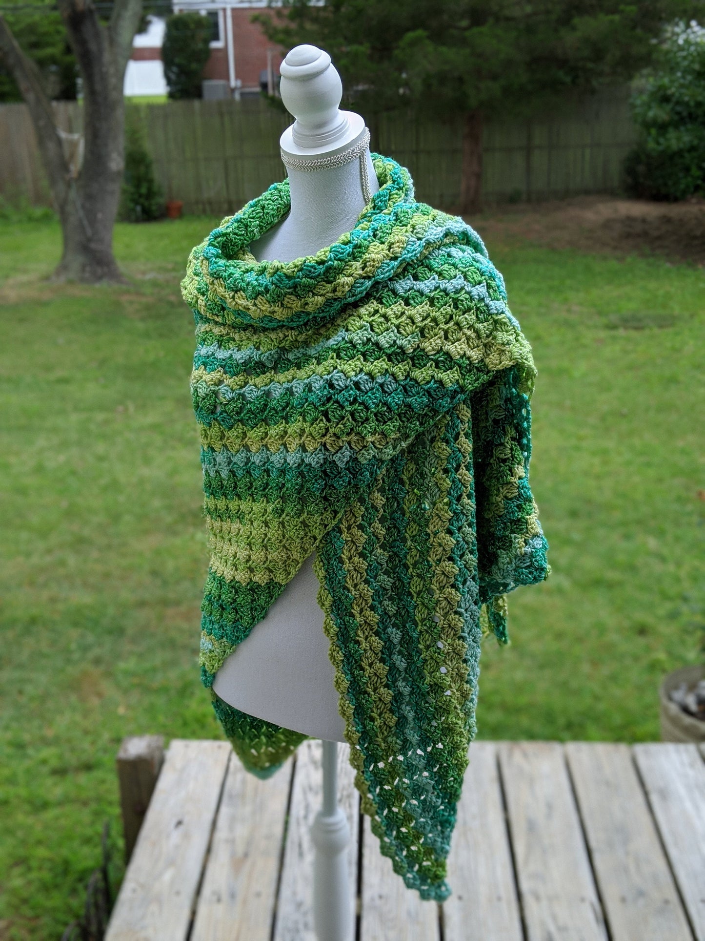 Crochet Summertime Shawl, Starlette Shawl, Springtime Shawl
